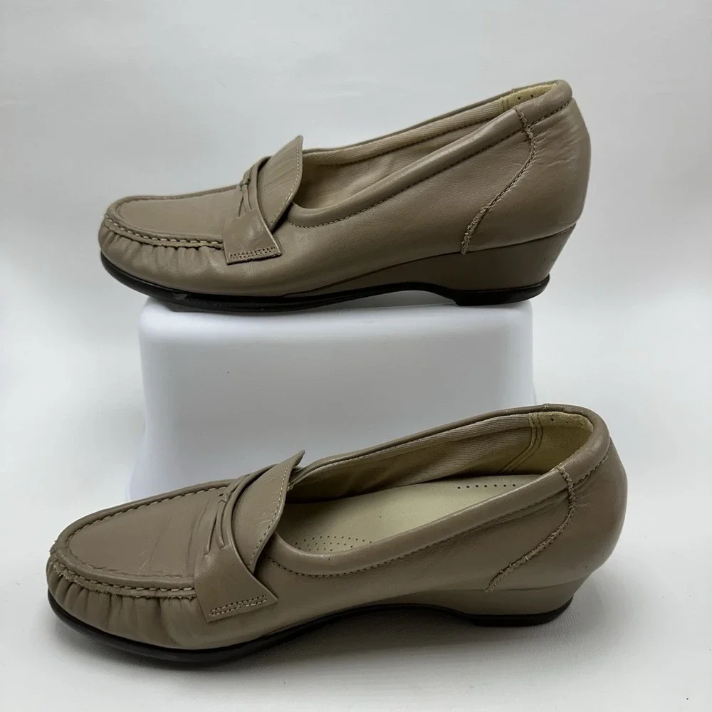 SAS Women's Easier Bone Leather Slip On Loafers Comfort Shoes USA Size‎ 6.5 M